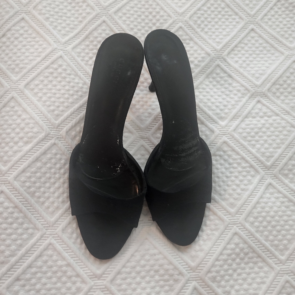 Gucci Elegant Black Heels